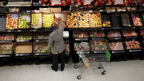 Wal-Mart отчете силни продажби около коледните празници