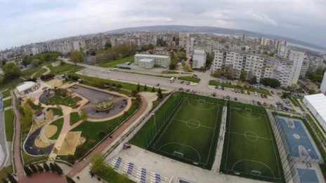 Във Варна ще бъдат изградени 100 мултифункционални спортни площадки