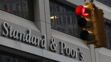 Анализатор от S&P: България е по-добре защитена от външни рискове