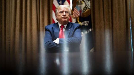 Тръмп отново набеди Фед за сътресенията на борсата