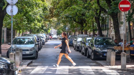 Икономическото бъдеще и корупцията будят най-голяма тревога сред младежите на Балканите 