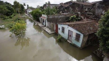 Ще спъне ли Санди възстановяването на имотния сектор в САЩ?
