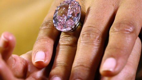 Пазарът на луксозни стоки с най-слаба година след краха на Lehman Brothers