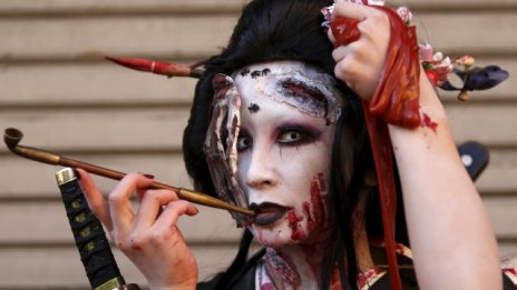 Google издава колко оригинален е костюмът за Хелоуин