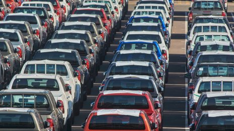 Toyota записа пореден месечен рекорд в глобалните продажби