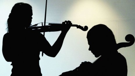 Само ваксинирани ще могат да посещават театри при нова вълна на коронавируса?