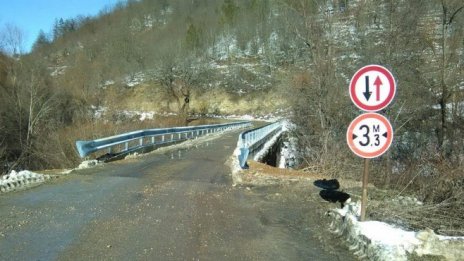 От КРИБ настояват тол системата да бъде отложена до началото на 2020 г.