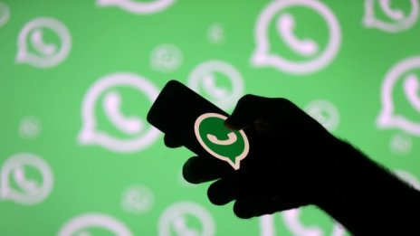 WhatsApp вече ще таксува компаниите за рекламните им съобщения