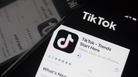 TikTok търси начини да регулира съдържанието според възрастта на потребителите