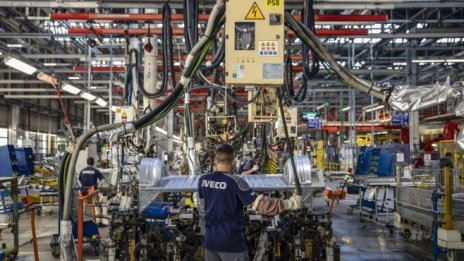 Омикрон е забавил ръста на промишленото производство в Италия