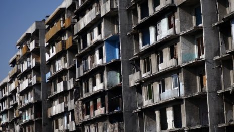 МРРБ спира програмата за безплатно саниране