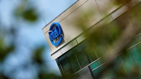 Intel навлиза на пазара за автономните коли
