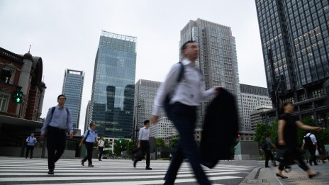 Nikkei поведе загубите в Азиатско-Тихоокеанския регион 