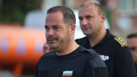 България ще поиска от ЕС самолет за гасене на пожара по българо-гръцката граница