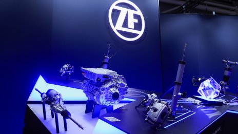 Samsung купува бизнеса със системи за подпомагане на водача на ZF за 1,5 млрд. евро