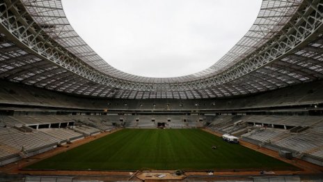 Година преди Световната купа телевизиите в Русия още нямат права за излъчване