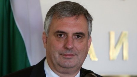 Ивайло Калфин е назначен за специален съветник на Гюнтер Йотингер