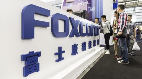 Foxconn изнася част от производството за Apple извън Китай