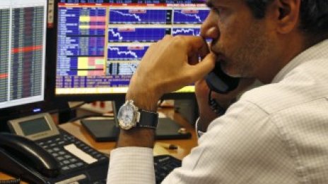 Dax се срина с почти 3%