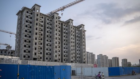 Evergrande обеща да плаща дълговете си въпреки забавянето на плана за преструктуриране