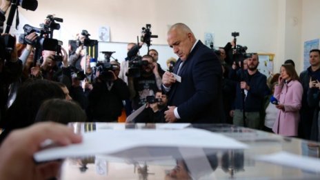 2017 г. - нов президент, нов парламент, нов кабинет. И какво ново?