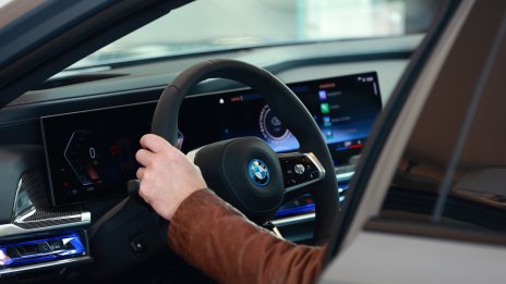 Печалбата на BMW се свива заради по-високите производствени разходи