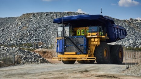Anglo American представи първия в света миннодобивен водороден камион