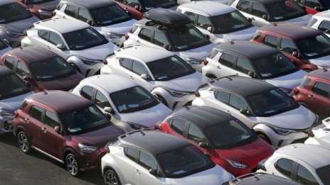 Интересът към хибридите помага на Toyota да разшири пазарния си дял в Европа