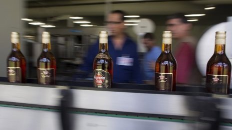 Куба предлага смесени предприятия да дистрибутират местни стоки