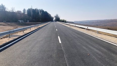 Четири години отне укрепването на свлачището на пътя Видин - Връшка чука