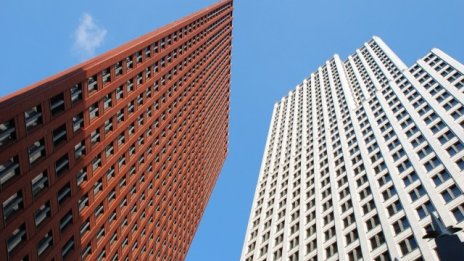Как отрицателните лихви увеличават разходите по заеми на инвеститорите в имоти