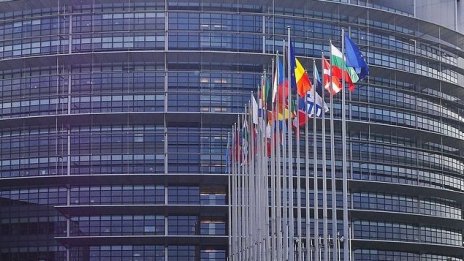 ЕС ще санкционира търговски партньори, ако блокират временните решения на СТО