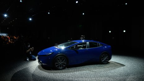 Toyota очаква ръст на продажбите през 2023 г., но остава фокусирана върху инфлацията