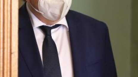 Костадин Ангелов подписа заповедта за удължаване на мерките до 31 януари