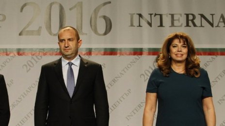 Йотова: Спорният текст за гласуване в чужбина не излиза от президентството