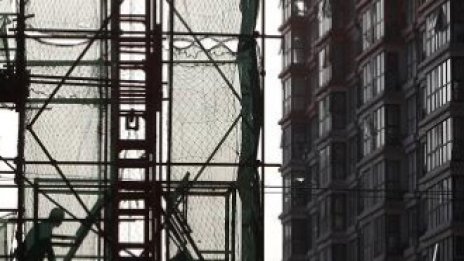 Китайски милиардер прогнозира спад на цените на имотите в страната