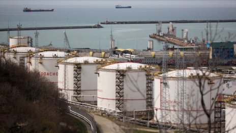 Брентът поскъпна до над 70 долара за барел за първи път от началото на пандемията