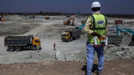 Индийски завод ще произвежда по един електрически скутер на всеки две секунди