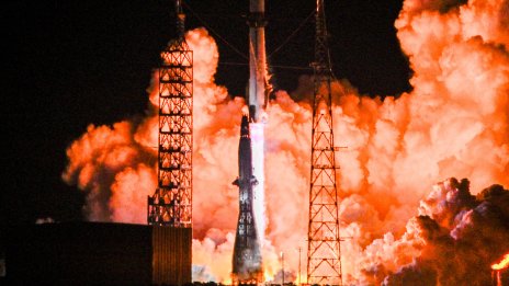 Blue Origin планира големи съкращения на кадри след години на експанзия