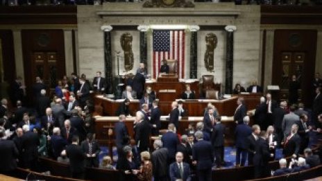 Камарата на представителите в САЩ прие нов пакет от стимули за 3 трлн. долара