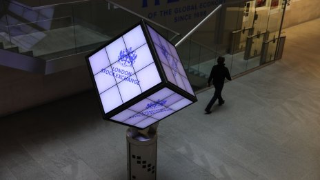 Европейските борси не намериха единна посока, на фона на случващото се между Израел и Иран