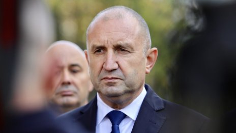 ГДБОП свали фалшив видеоклип, свързващ Румен Радев с реклама на "Лукойл"