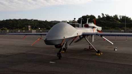 Изкуственият интелект за военни цели може да помогне както на добрите, така и на лошите