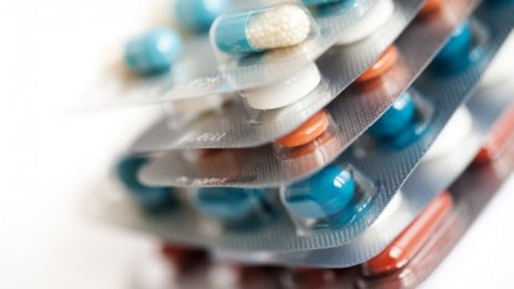 МЗ предлага допълнителни отстъпки за скъпи лекарства, плащани от НЗОК