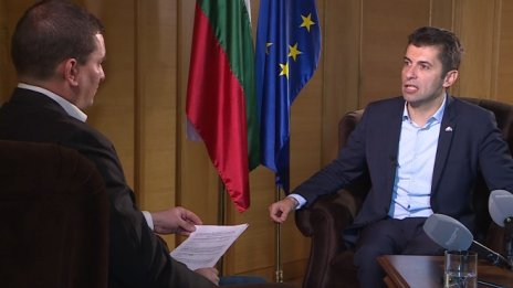 Bloomberg TV Bulgaria ще излъчи интервю с премиера Кирил Петков по ключови икономически въпроси