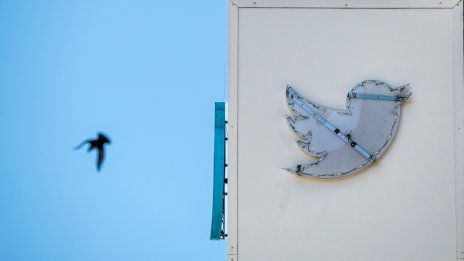 Свободното слово не процъфтява онлайн