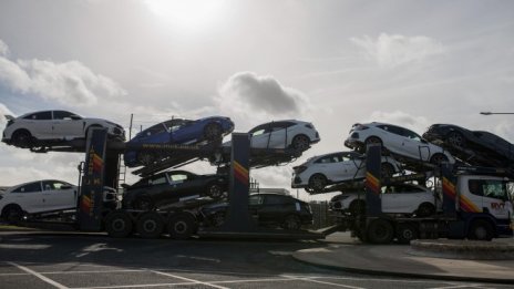 Автомобилната индустрия във Великобритания иска гратисен период за Brexit