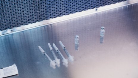 Правителството отпусна още 125 млн. лева за ваксини срещу COVID-19