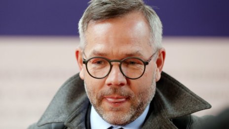 Германски министър критикува София заради блокадата на Македония за ЕС