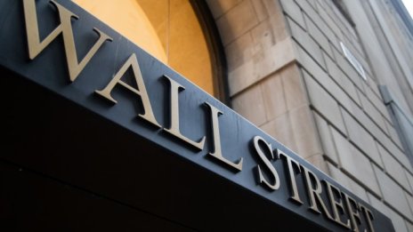 Американските индекси се оцветиха в червено в очакване на сезона на отчетите